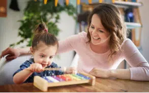 Activités d'éveil pour les enfants gardés à domicile