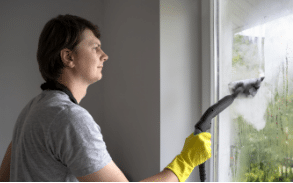 nettoyage-lavage-vitres-interieur