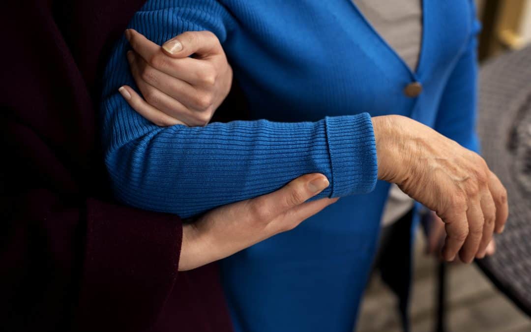 Comment agir avec une personne en perte d&rsquo;autonomie ?